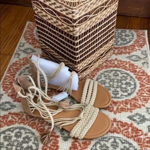 Unr8ed crotchet sandals